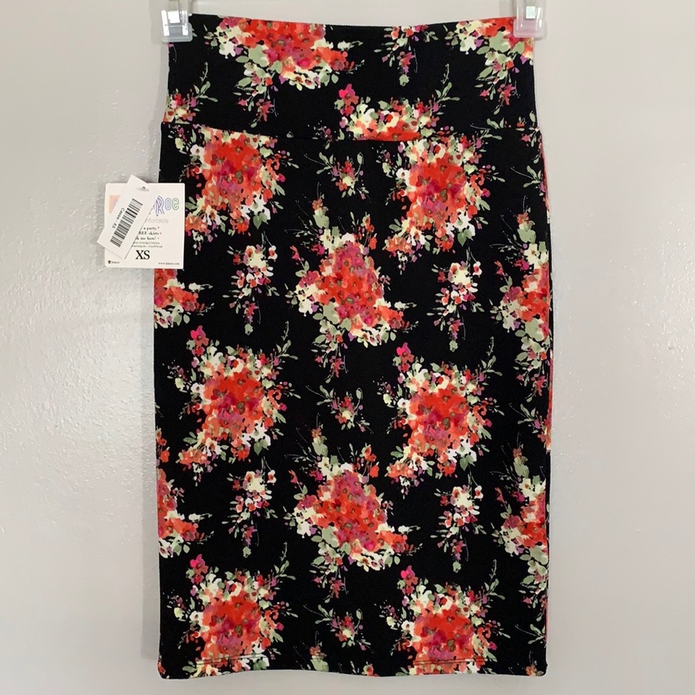 LuLaRoe Cassie Pencil Skirt